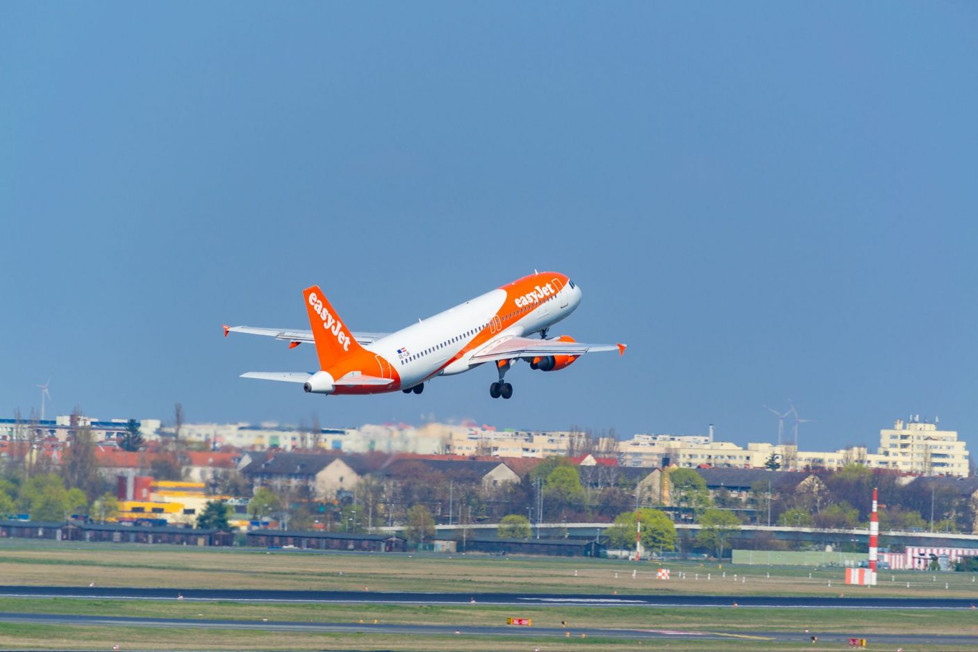 Mit easyJet ab 50€ von BerlinTegel nach Sylt fliegen